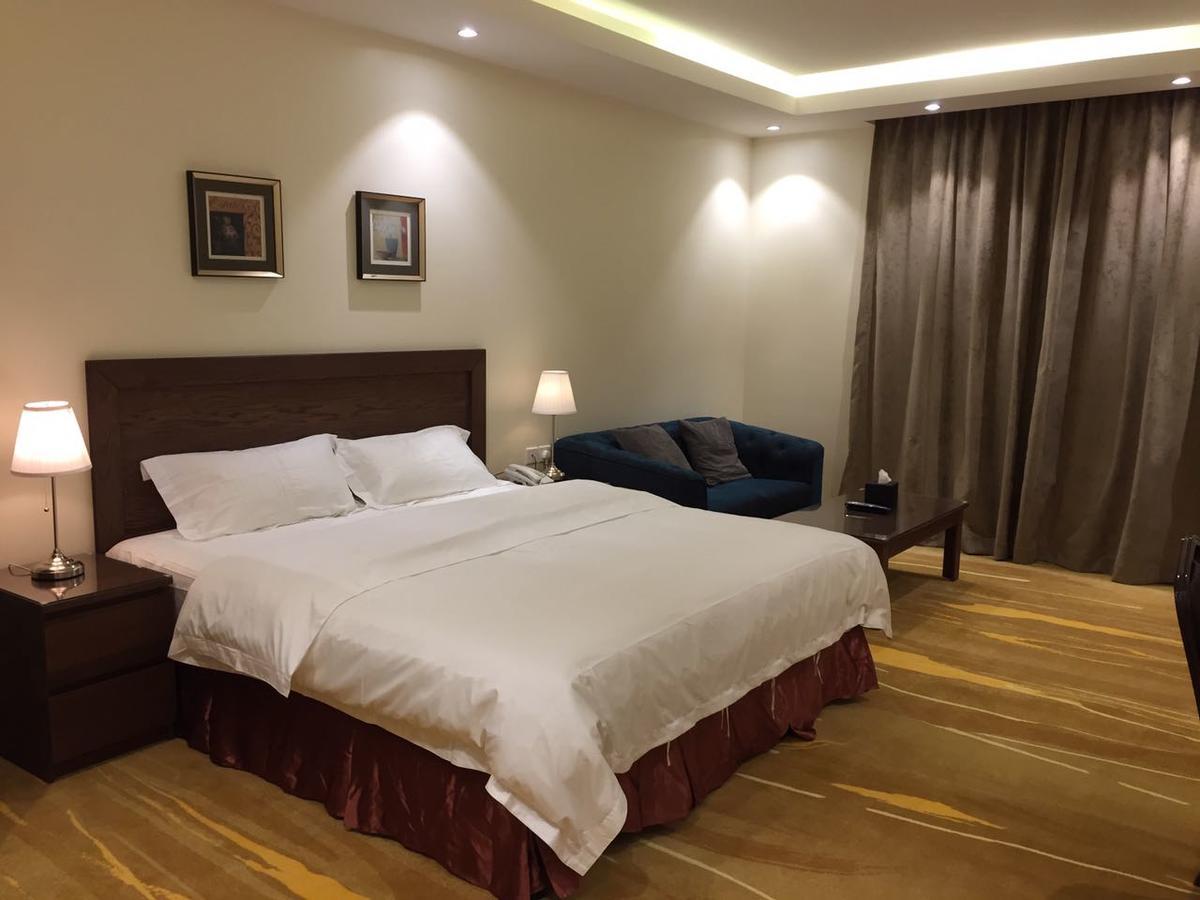 Asfar Plaza Aparthotel Al-Khobar Eksteriør bilde