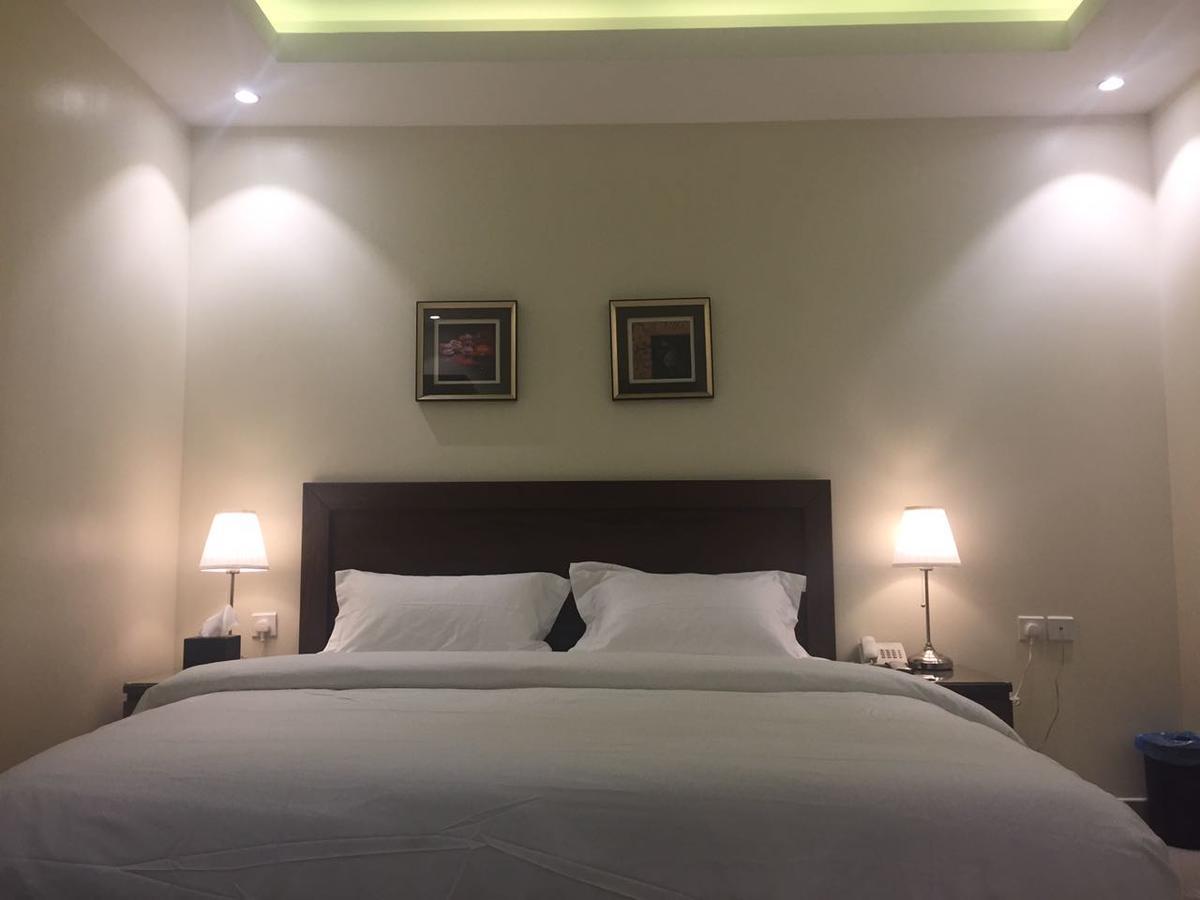 Asfar Plaza Aparthotel Al-Khobar Eksteriør bilde